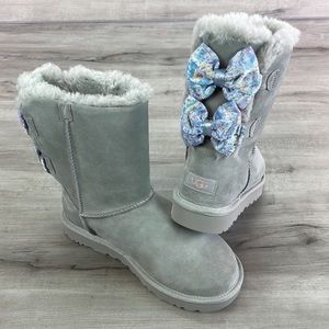 🍁 UGG 🍁 BAILEY BOW ABSTRACT SPLATTER BOOTS